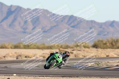 media/Dec-07-2025-CVMA (Sun) [[3e7d2de5dc]]/Race 16-Formula Middleweight/